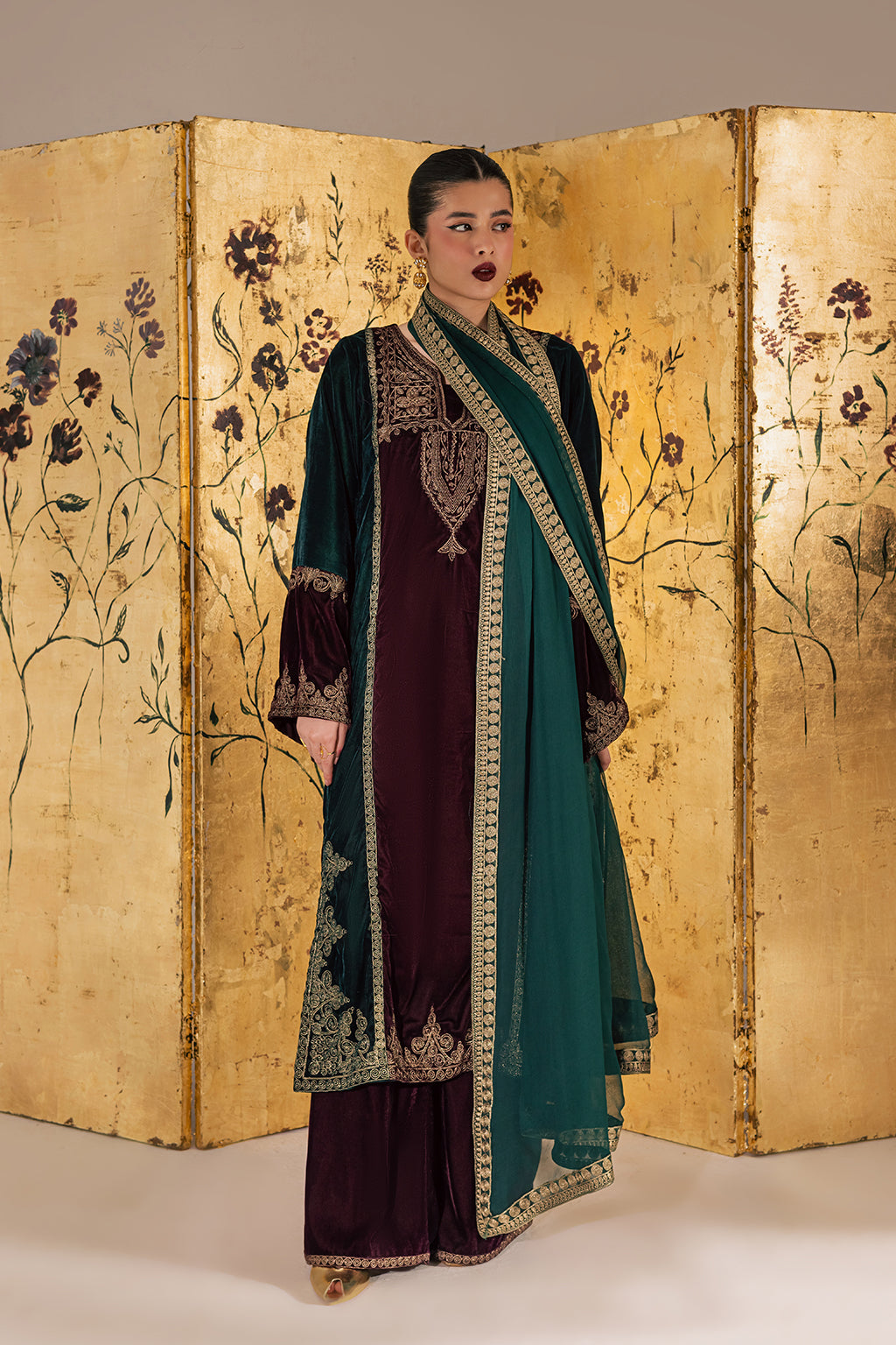 Vanya | Velvet Muse | KV-58 - Riwayat e Khas
