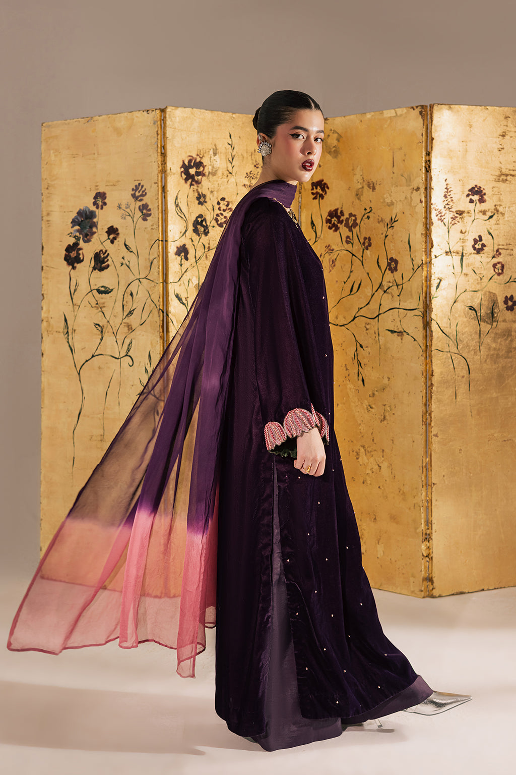Vanya | Velvet Muse | KV-59 - Riwayat e Khas