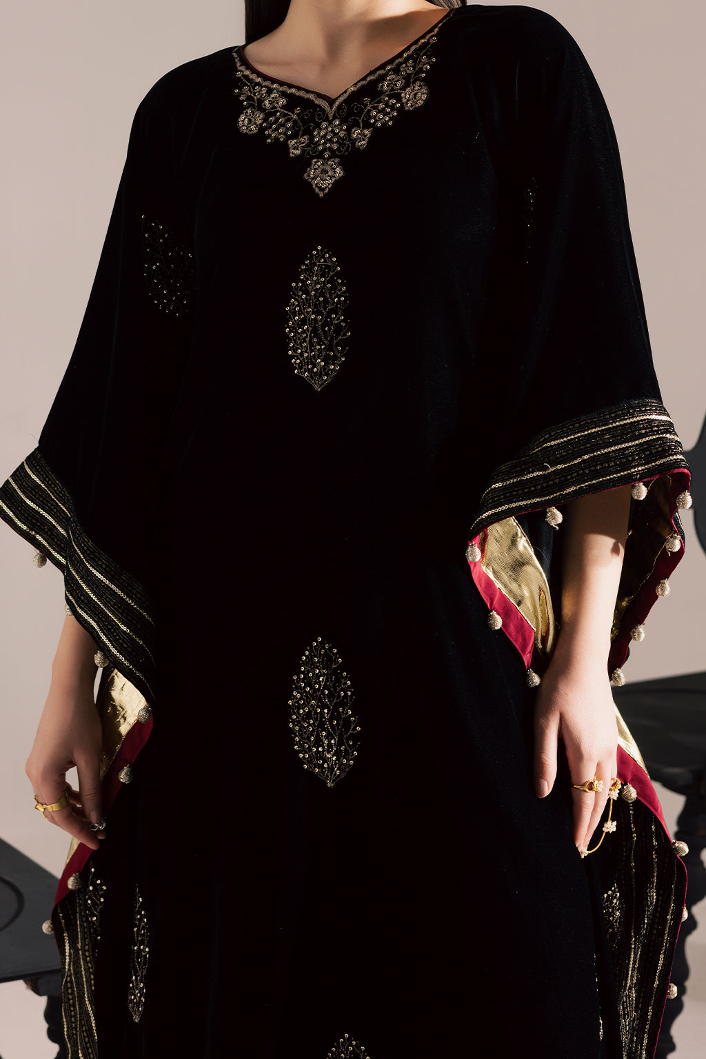 Vanya | Velvet Muse | KV-60 - Riwayat e Khas
