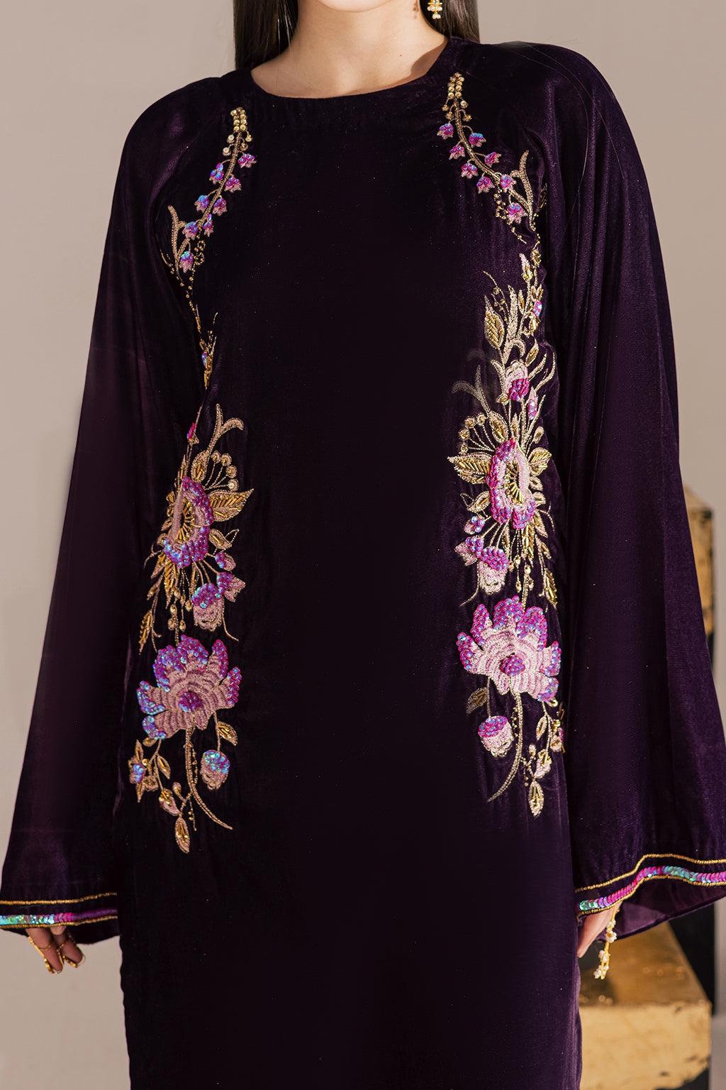 Vanya | Velvet Muse | KV-63 - Riwayat e Khas