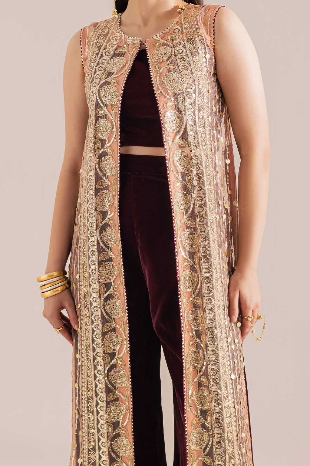 Vanya | Velvet Muse | KV-64 - Riwayat e Khas