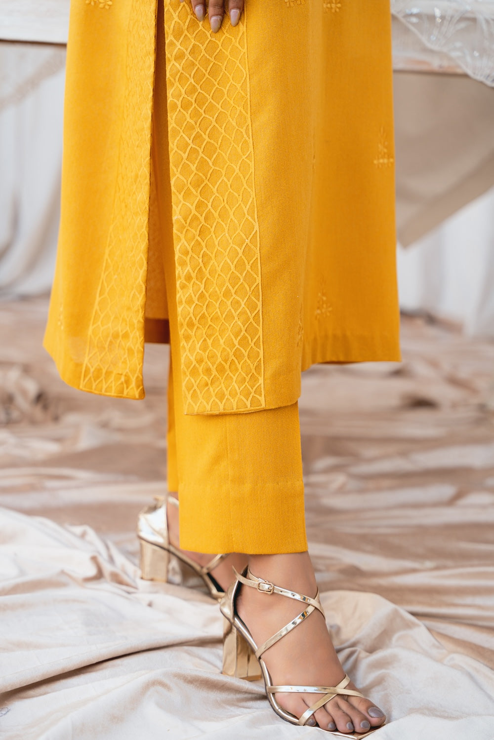 Vintage | Eid Edit 24 | Mehroz - Riwayat-e-Khas