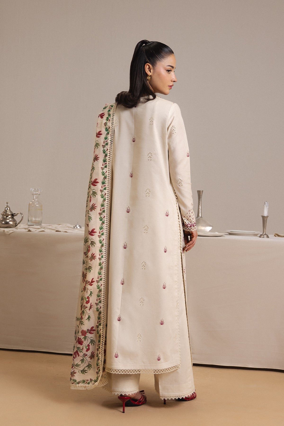 Afrozeh | Basic Pret '26 | BLANCHE