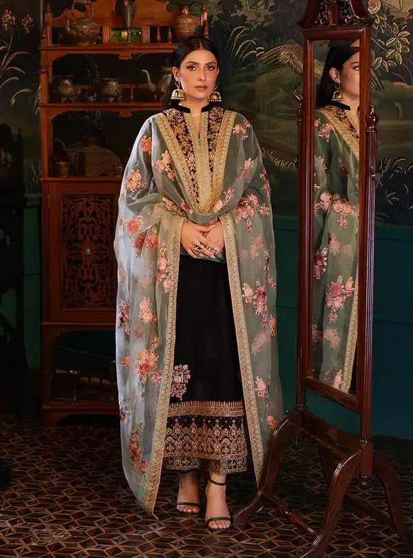 Zainab Chottani | Luxury Velvet Collection 23 | Andleep - Riwayat-e-Khas