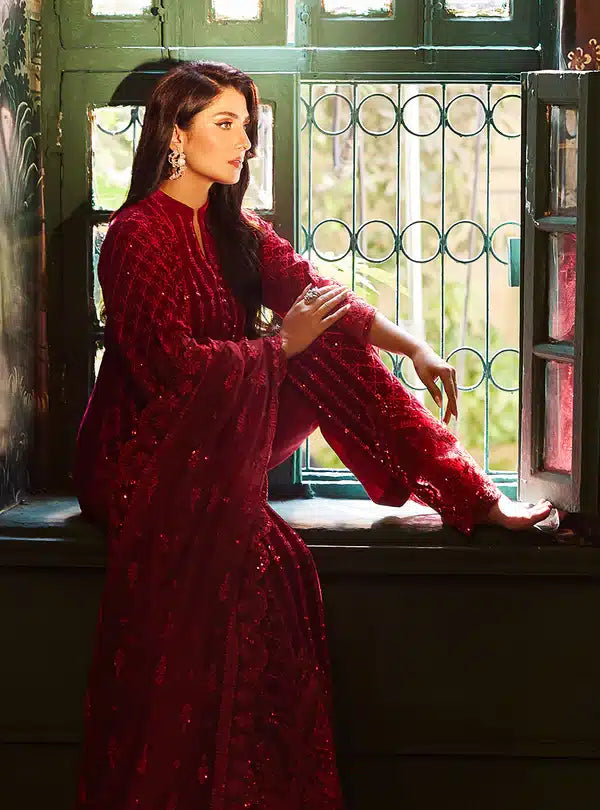 Zainab Chottani | Luxury Velvet Collection 23 | Surk - Riwayat-e-Khas