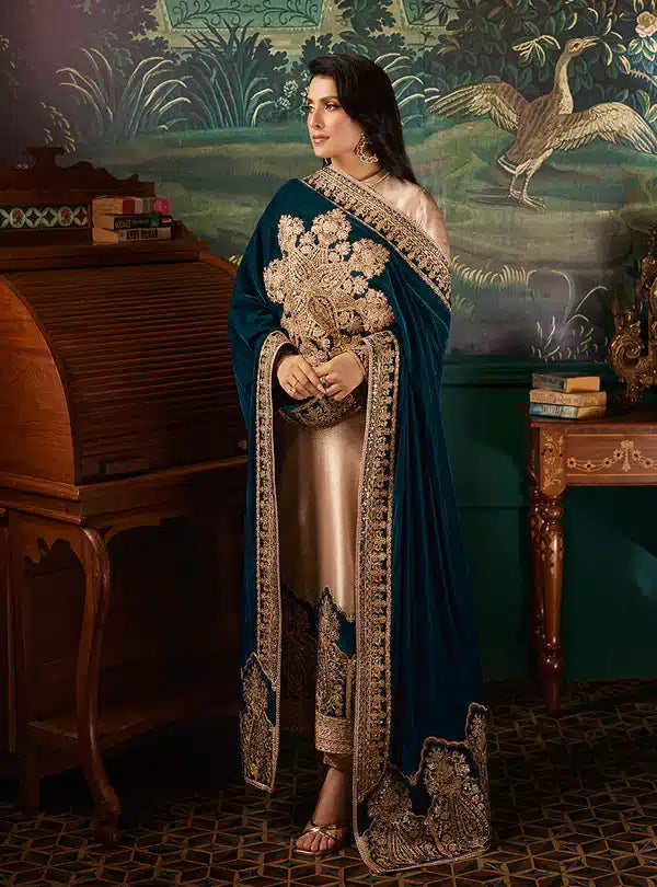 Zainab Chottani | Luxury Velvet Collection 23 | Amber - Riwayat-e-Khas