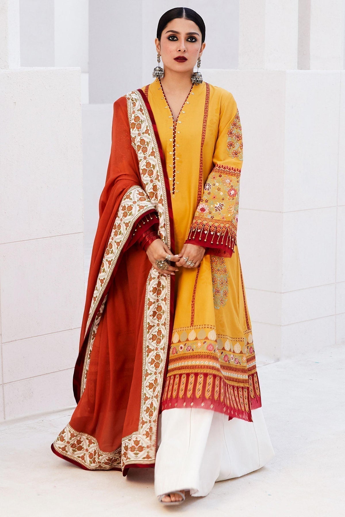 Zara Shahjahan | Luxury Lawn 24 | SANDAL-10A - Riwayat-e-Khas