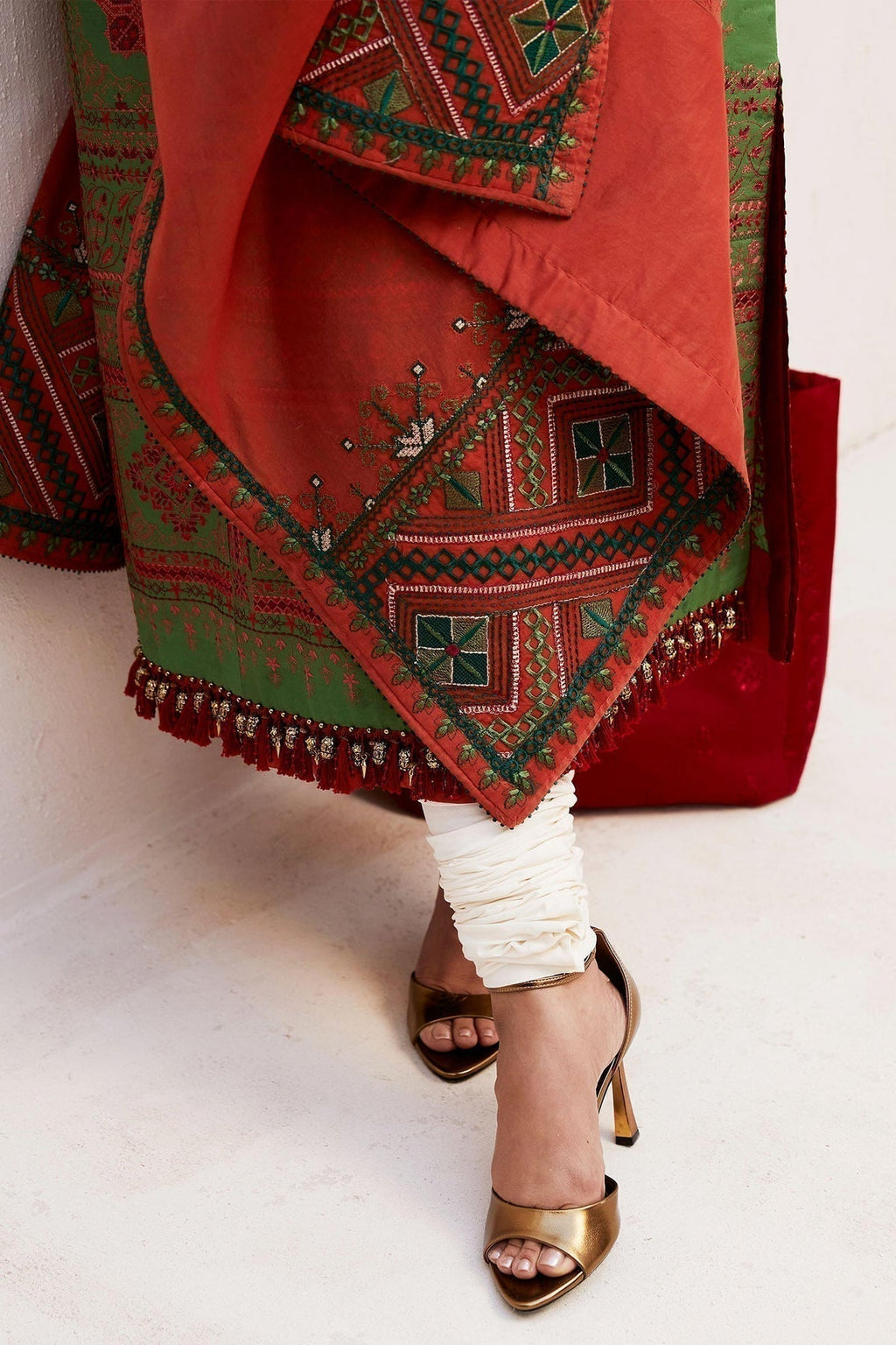 Zara Shahjahan | Luxury Lawn 24 | DIYA-2B - Riwayat-e-Khas