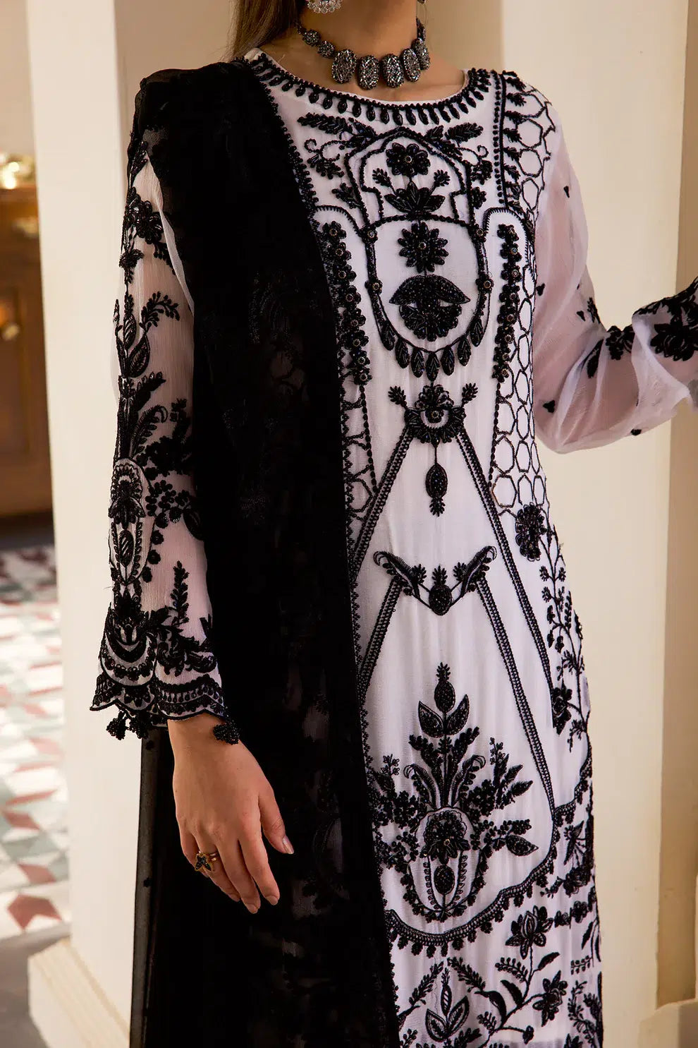 Azure | Embroidered Formals | ZN-06 - Riwayat-e-Khas