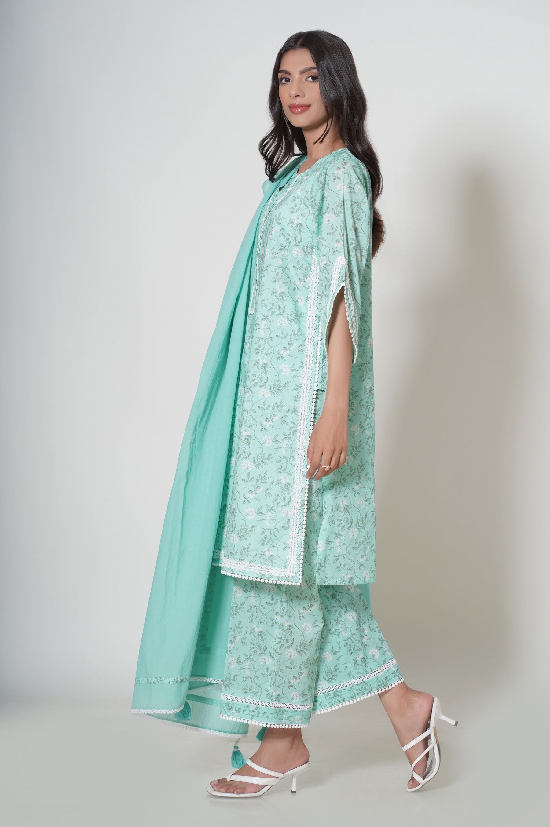 Zeen | Summer Collection 24 | 33615 - House Of Anaya