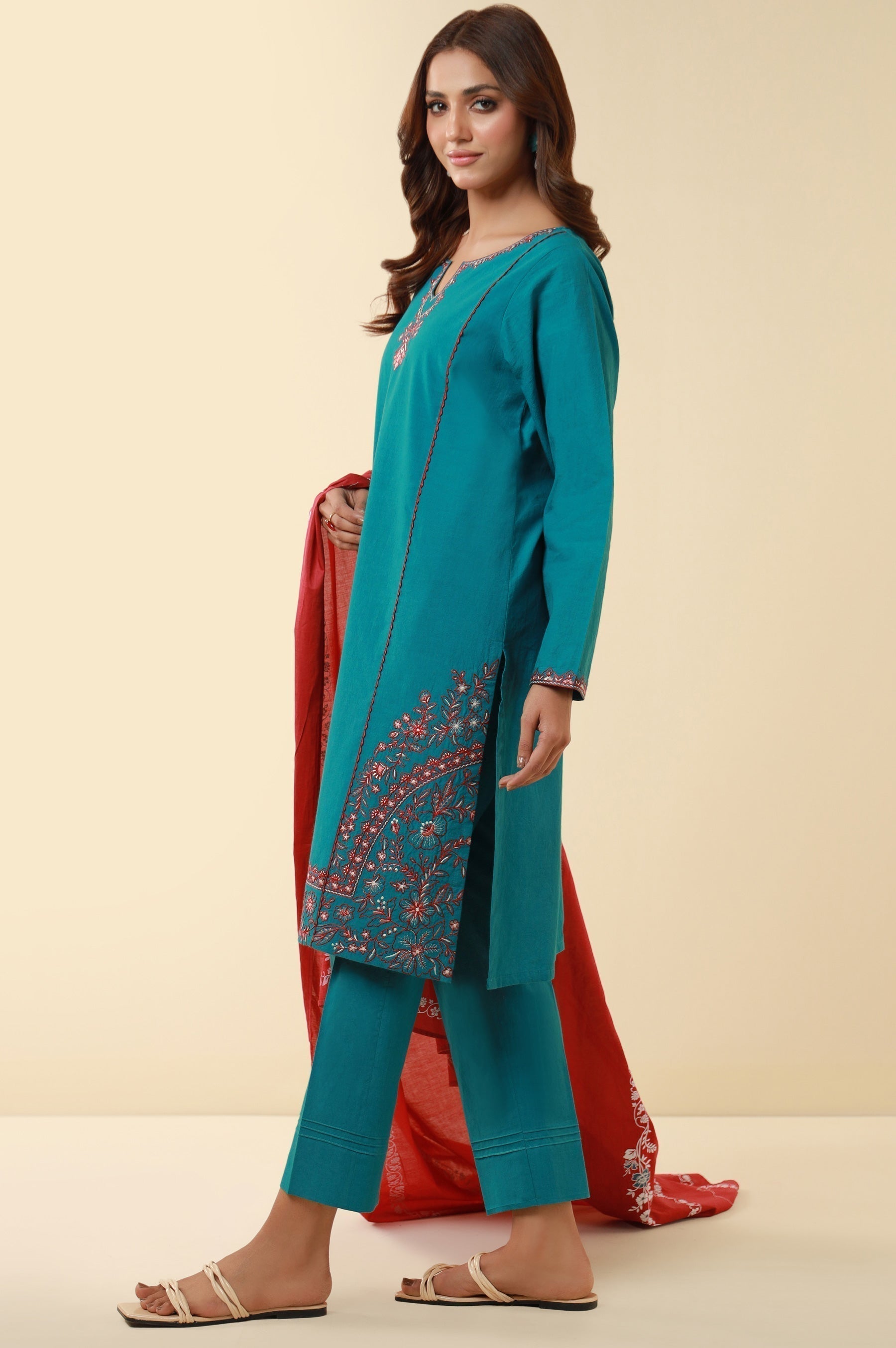 Zeen | Summer Collection 24 | 34207 - House Of Anaya