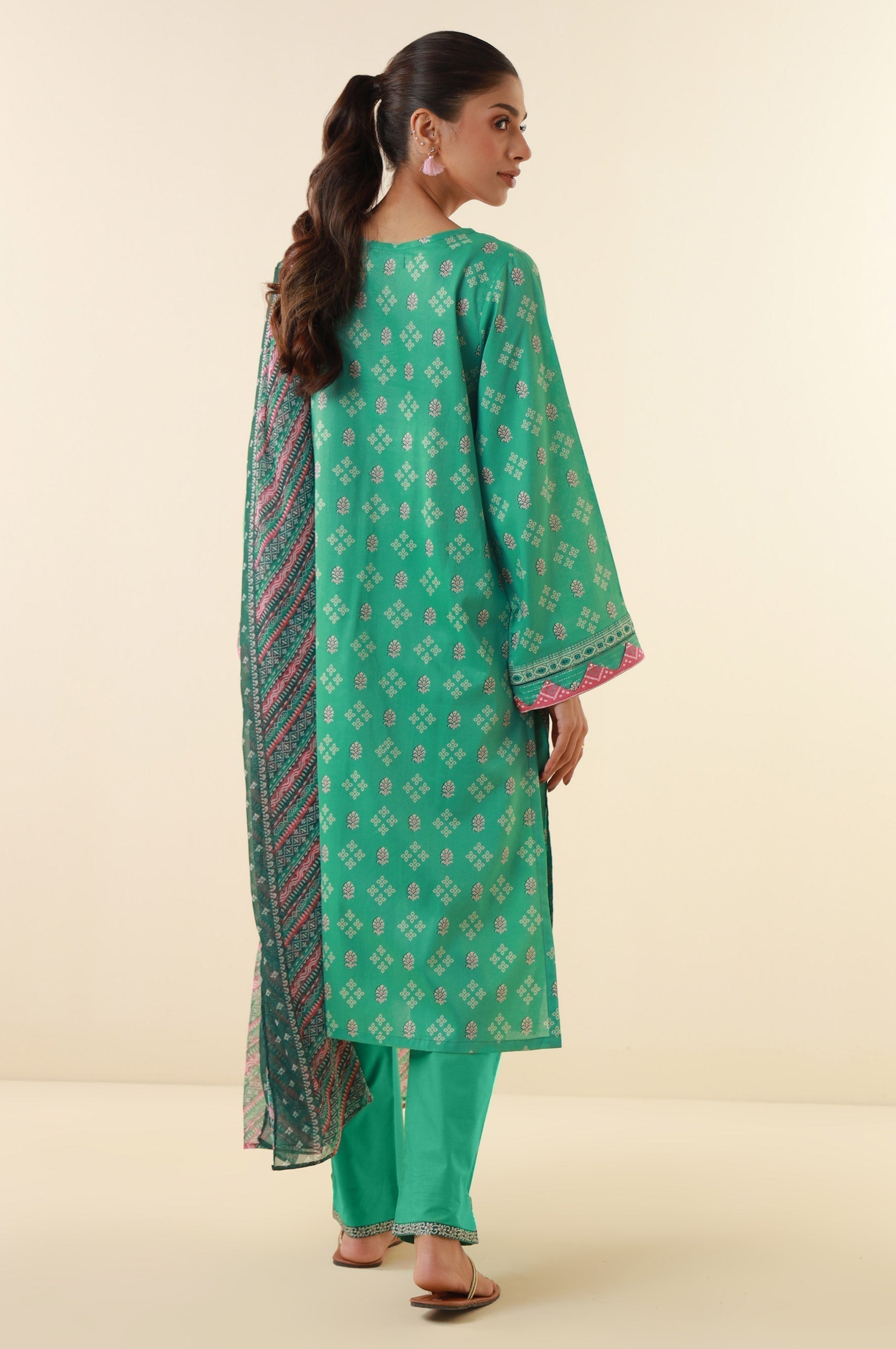 Zeen | Summer Collection 24 | 34210 - House Of Anaya