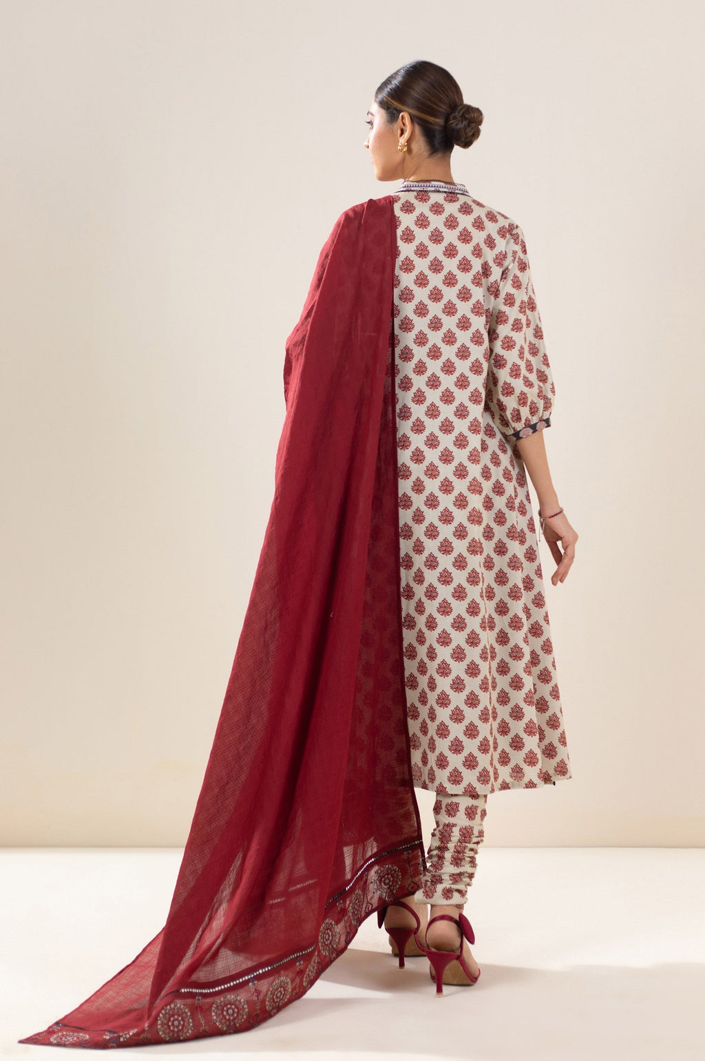 Zeen | Summer Collection 24 | 34214 - House Of Anaya