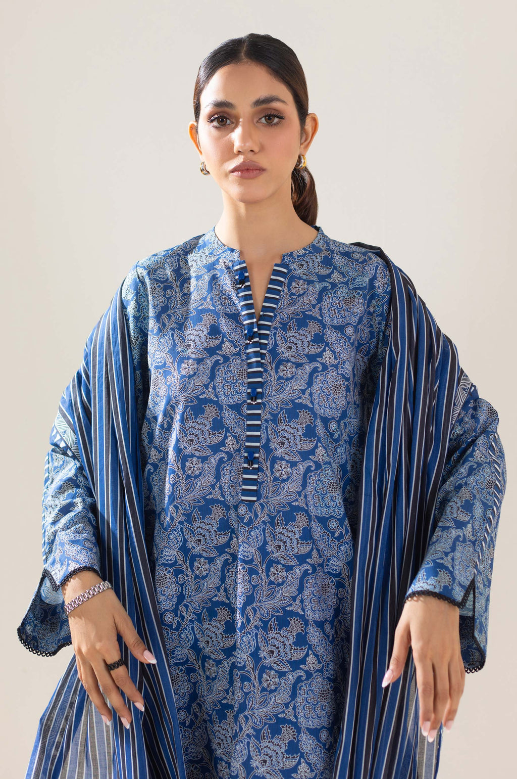 Zeen | Summer Collection 24 | 34230 - House Of Anaya