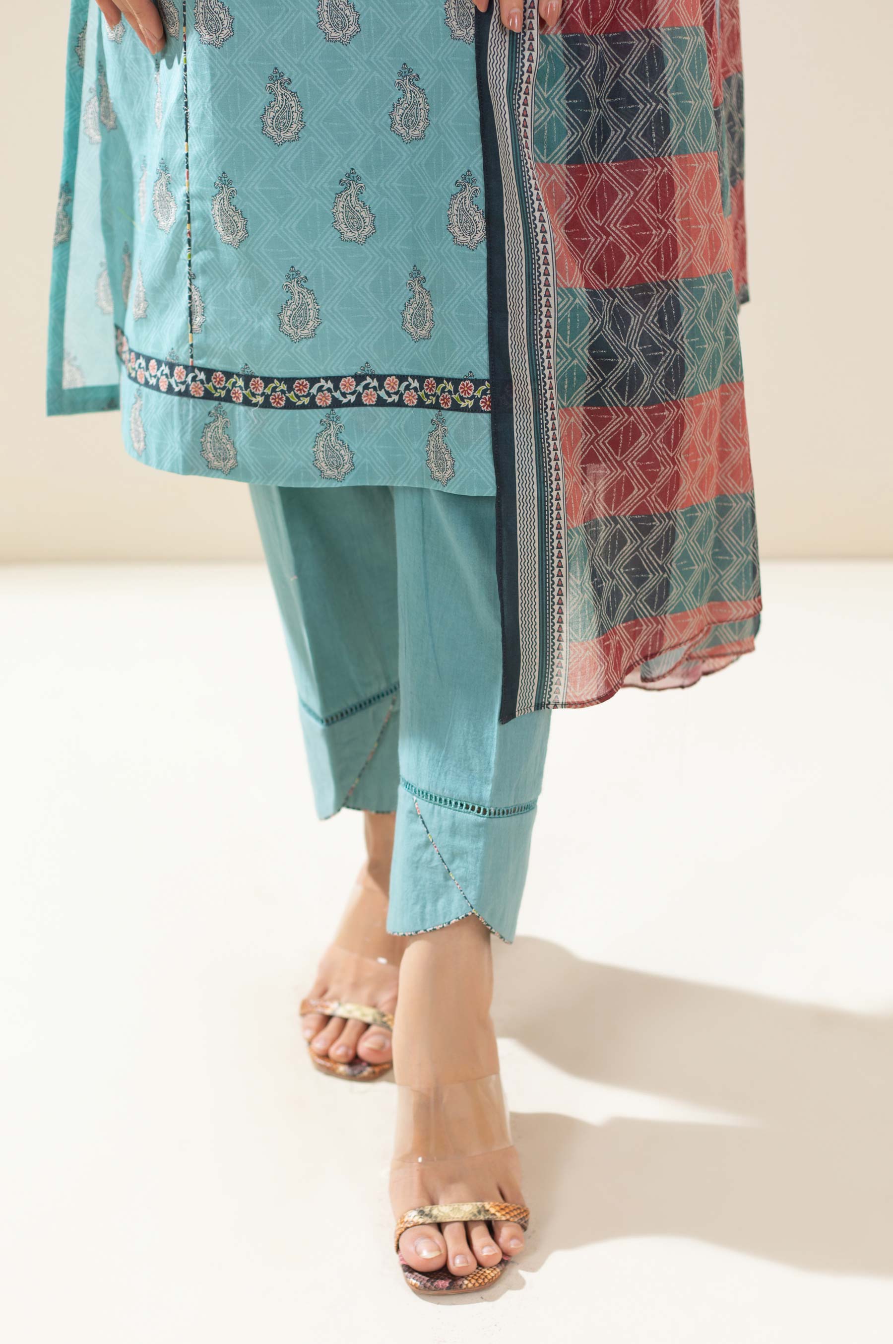 Zeen | Summer Collection 24 | 34233 - House Of Anaya
